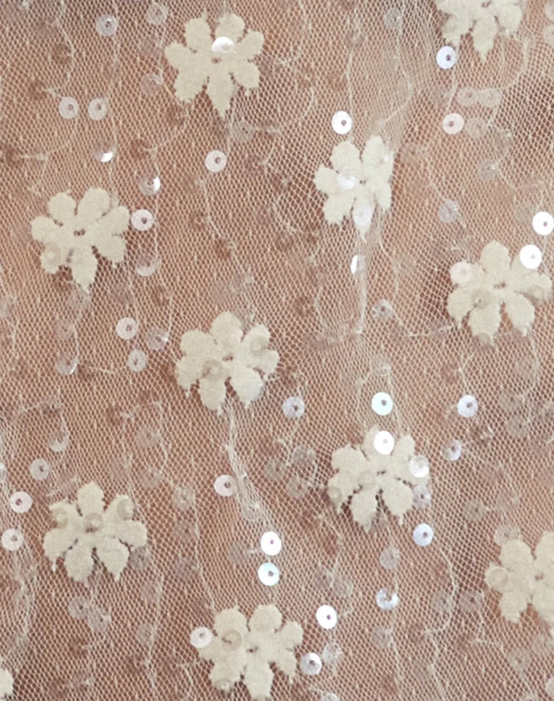 Franka Tank Top aus Paillettenspitze Elfenbein