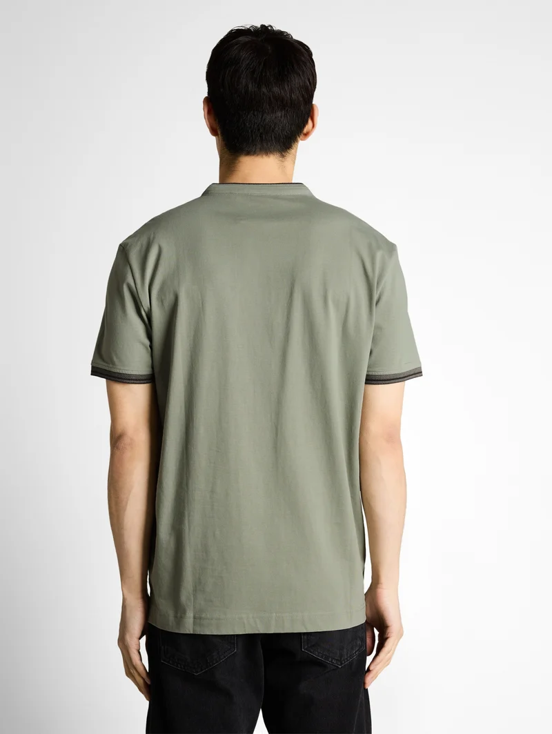 printed stand-up collar polo, Greyish Shadow Olive