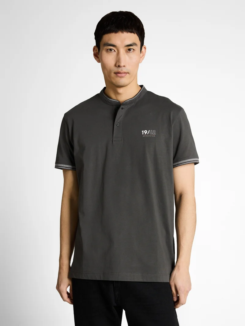 printed stand-up collar polo, Tarmac Grey