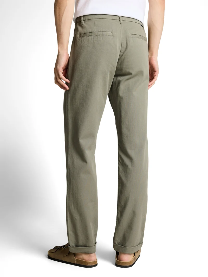 regular soft chino, Greyish Shadow Olive