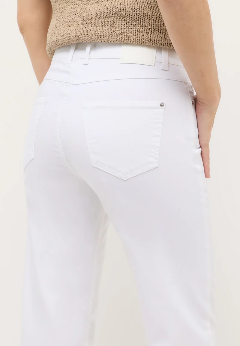 LARA, white