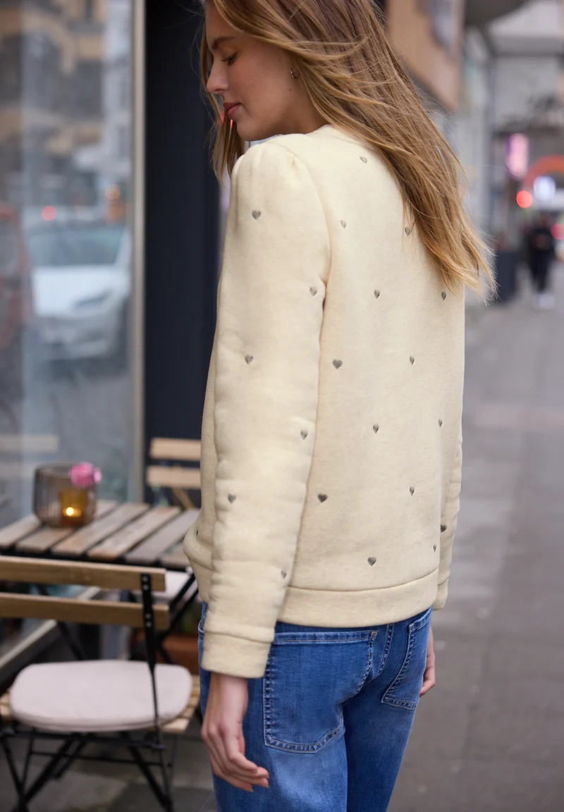 heart embroidery shirt w.gathe, stone sand mel.