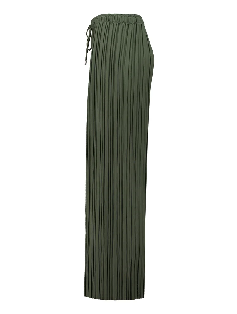 LG P TR Fa44biola, khaki