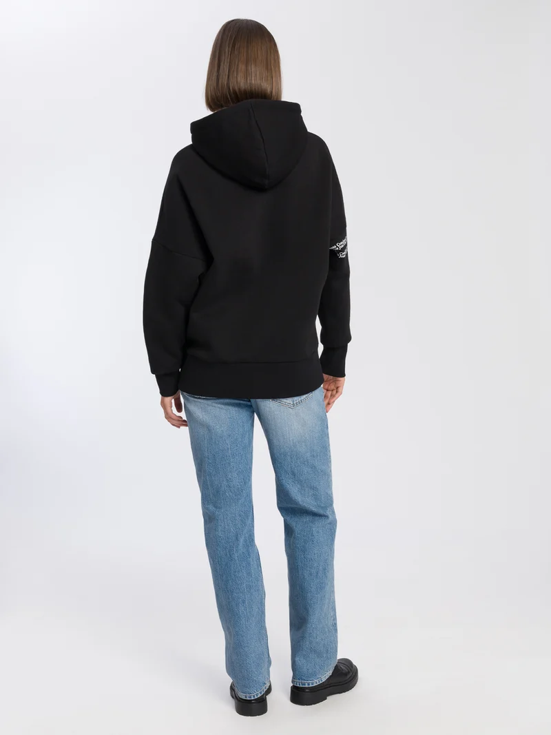 OVERSIZED HOODIE