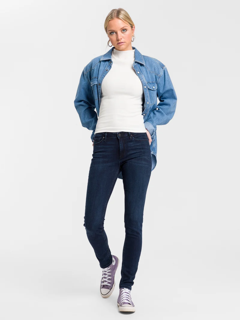 SLIM FIT LONGSLEEVE