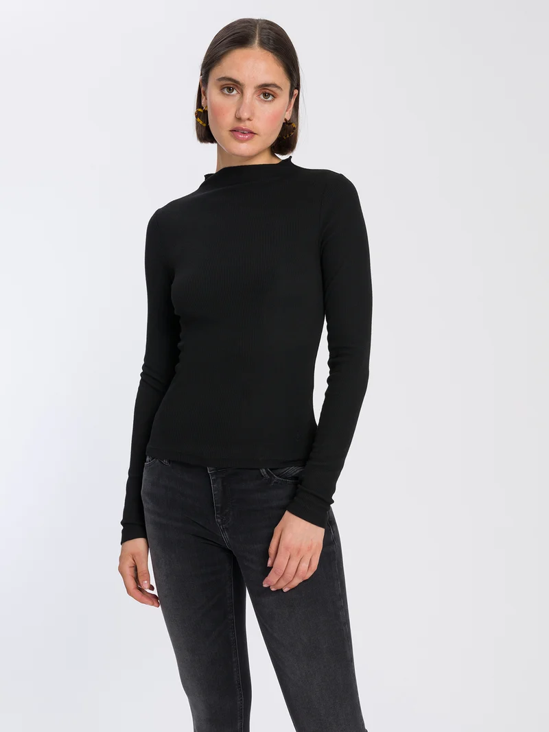 SLIM FIT LONGSLEEVE