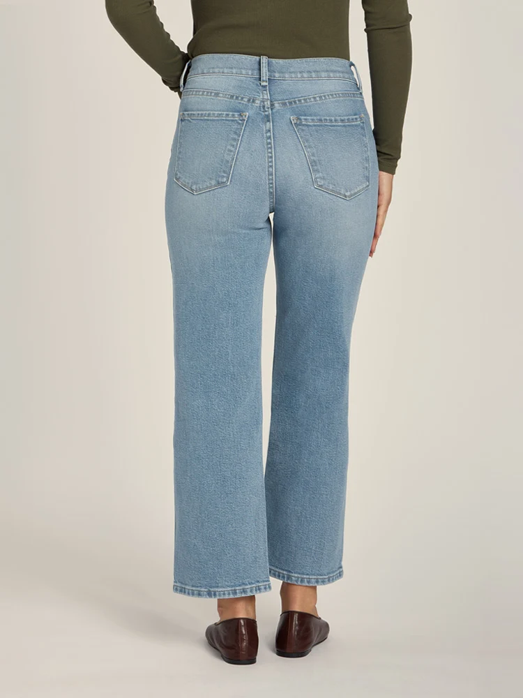 Cropped Straight Leg Hubert Jeans