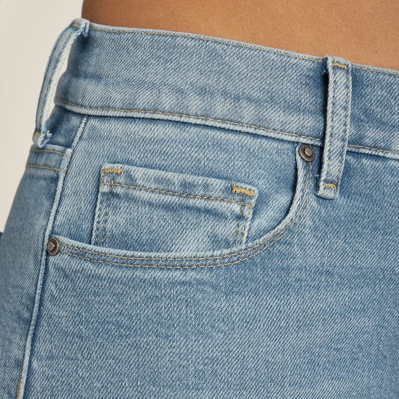 Cropped Straight Leg Hubert Jeans