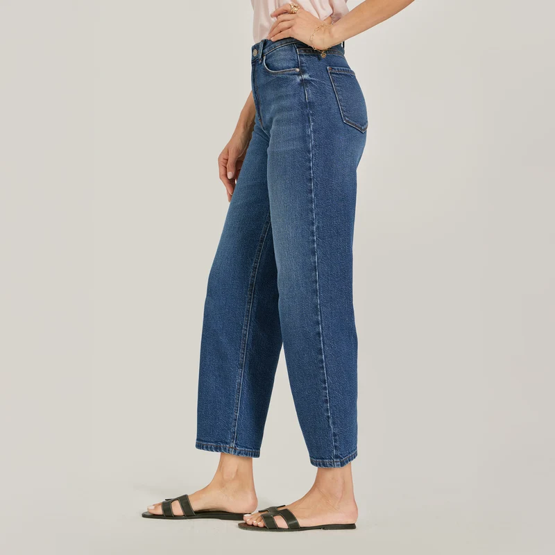 Cropped Straight Leg Gilmore Jeans