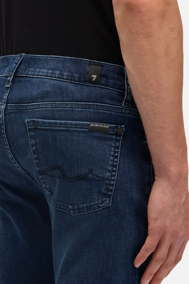 SLIMMY TAPERED in Luxe Performance Dark Blue
