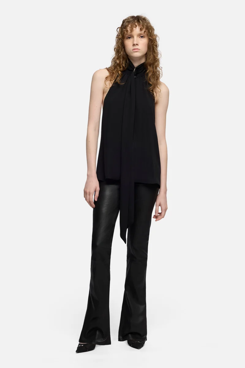 Tailorless Bootcut in Leather