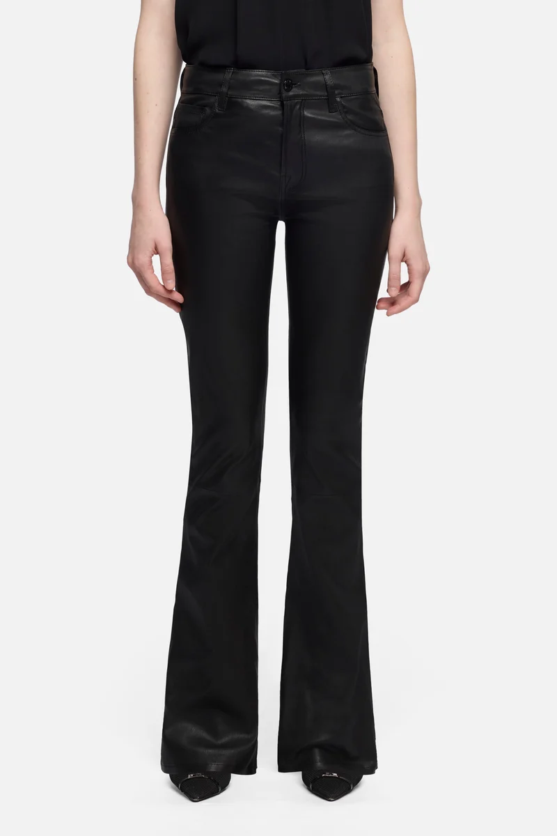Tailorless Bootcut in Leather
