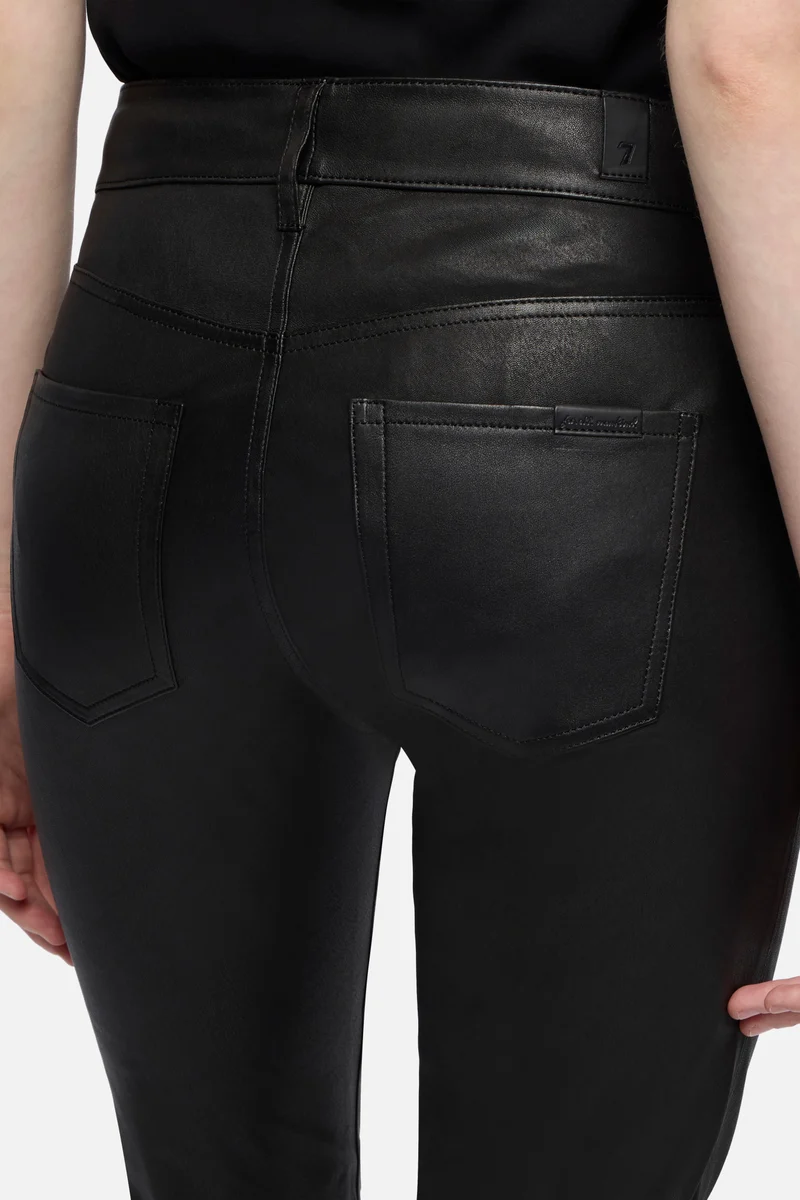 Tailorless Bootcut in Leather
