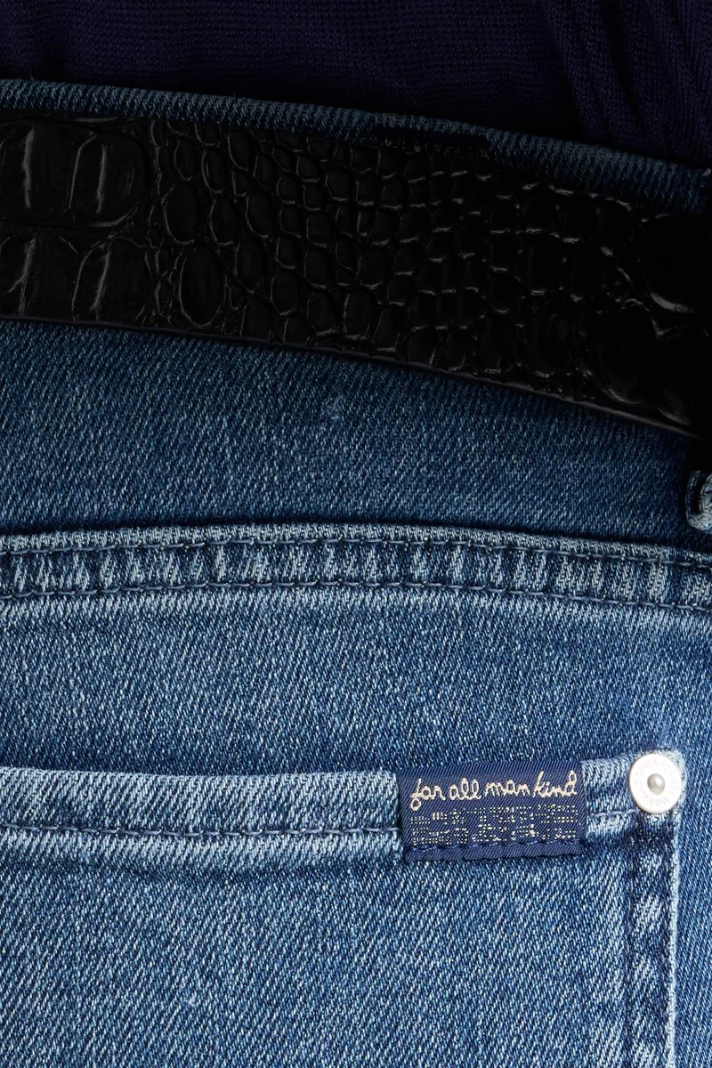 KIMMIE STRAIGHT in Denim Flux