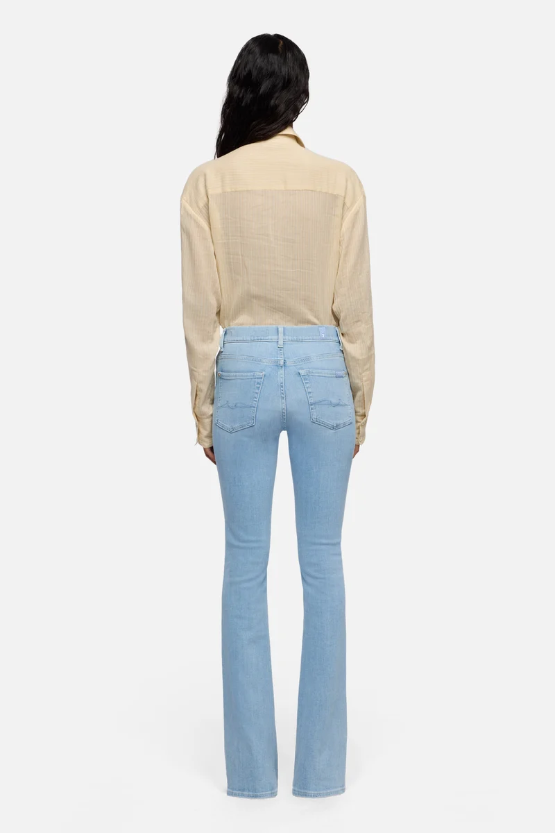 BOOTCUT in Slim Illusion Indigo Bloom