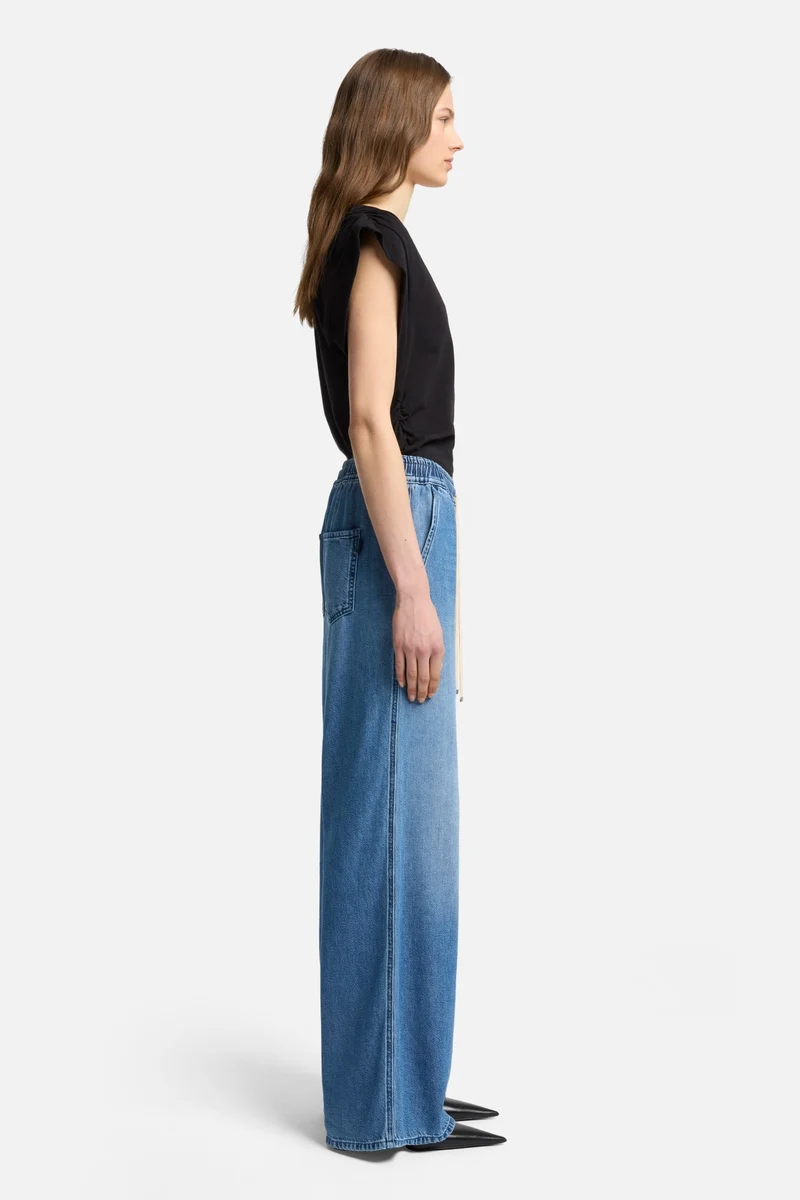 Weightless Wide Leg Denim Pant in Hilo