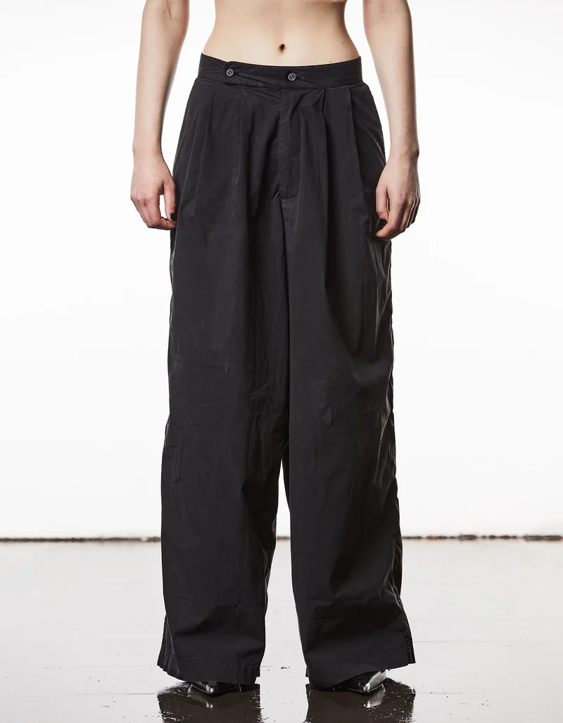 Wide-Leg Hose mit Eingrifftaschen