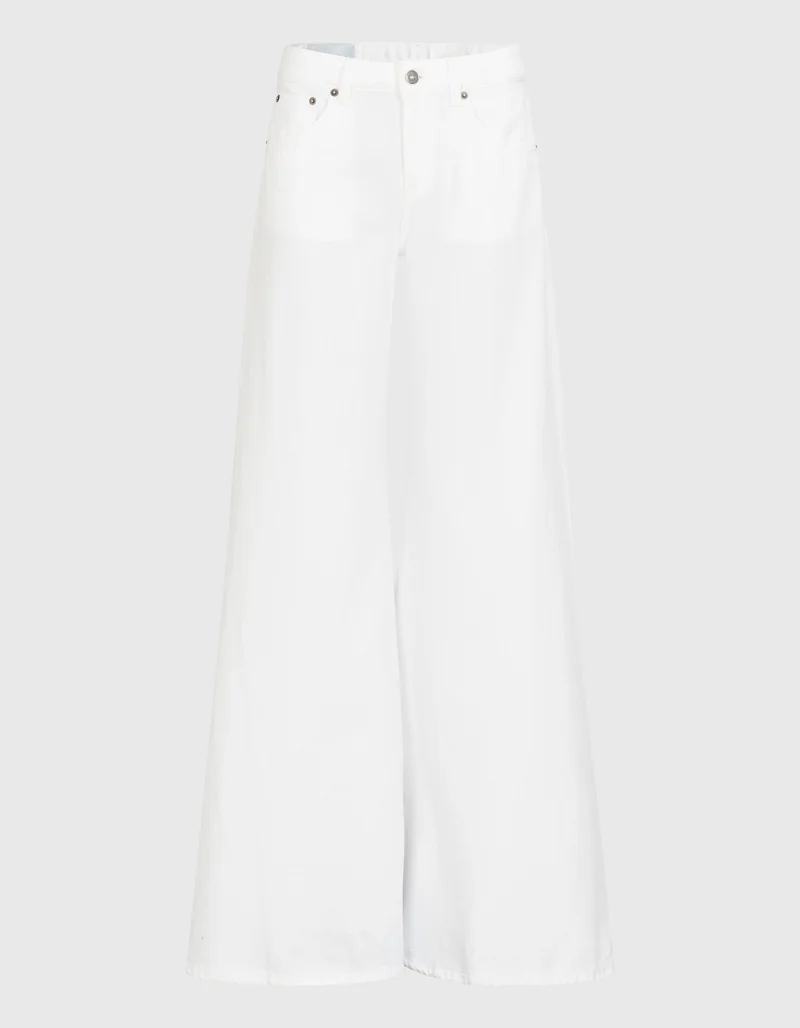 Wide-Leg Jeans