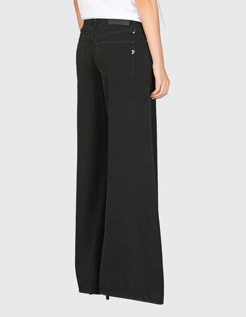 Wide-Leg Jeans