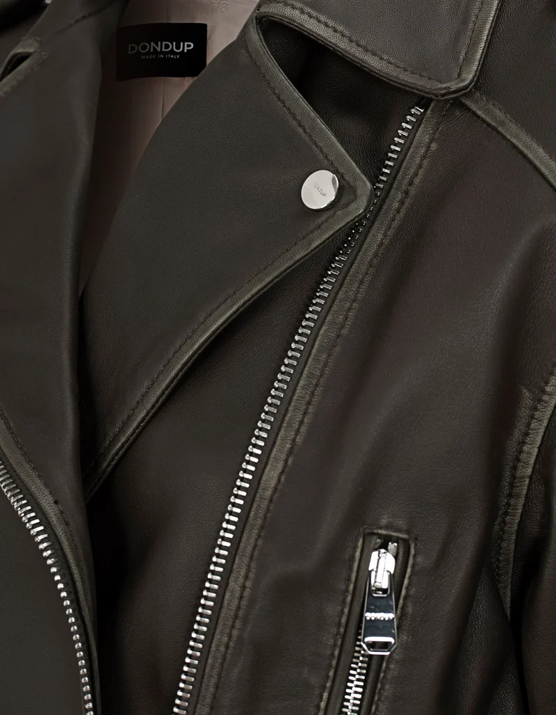 Leder-Jacke im Biker-Stil