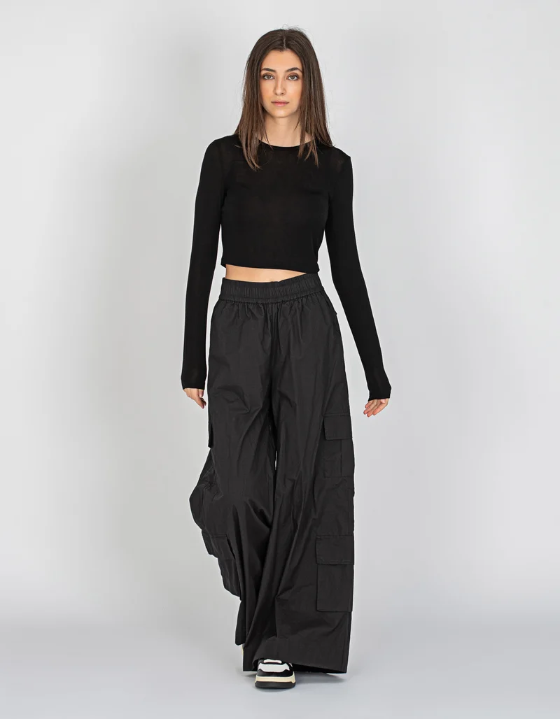 Wide-Leg Hose mit aufgesetzten Taschen
