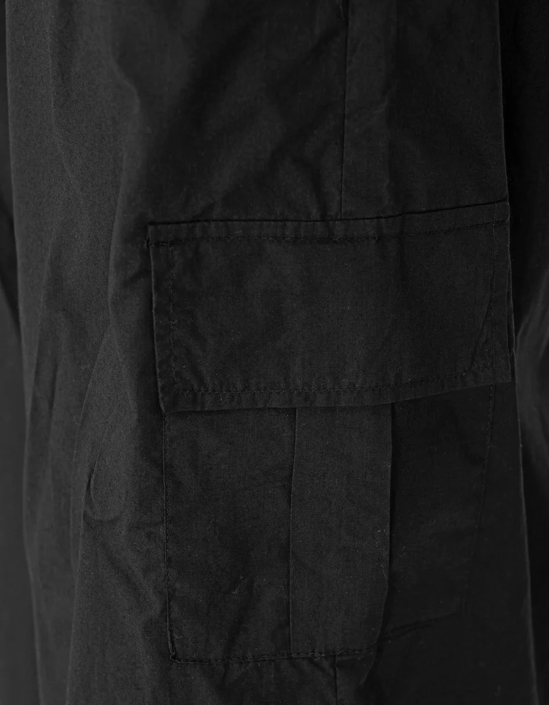 Wide-Leg Hose mit aufgesetzten Taschen