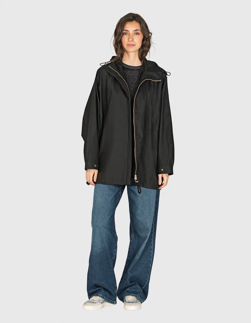 Jacke mit Kapuze