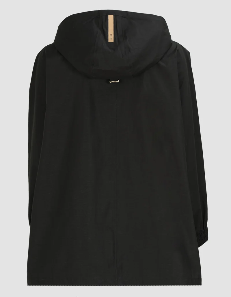 Jacke mit Kapuze