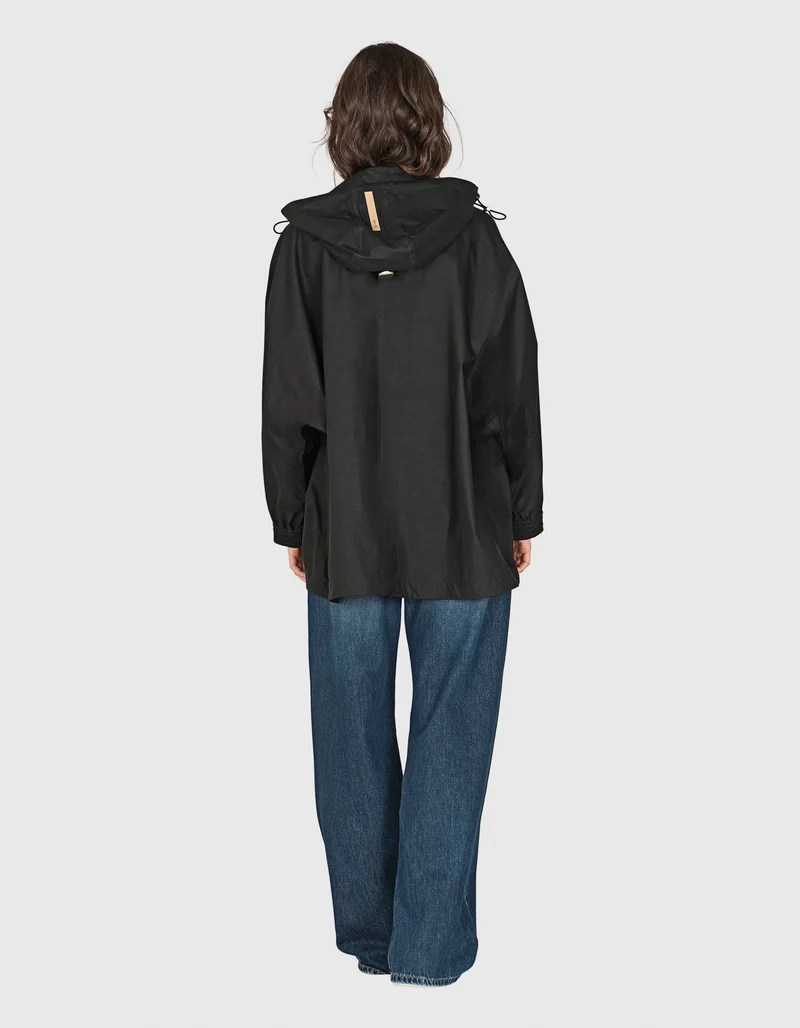 Jacke mit Kapuze