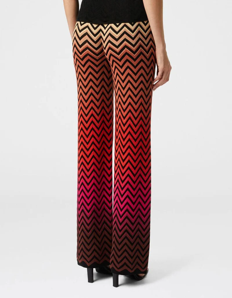Feinstrickhose mit Dégradé-Chevron-Motiv