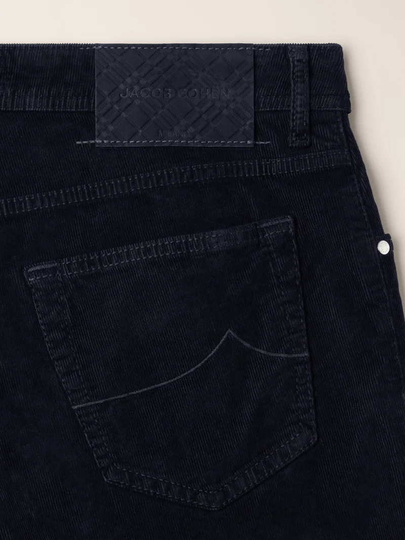 Nick — Fine-Ribbed Corduroy Pants