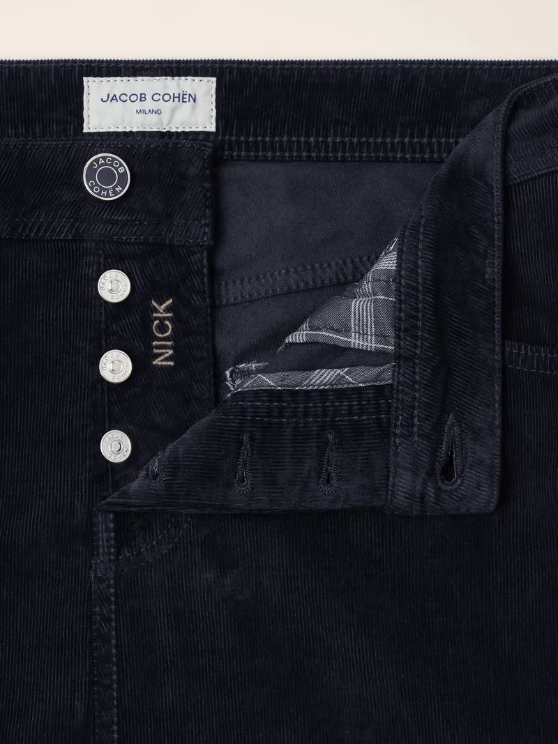 Nick — Fine-Ribbed Corduroy Pants