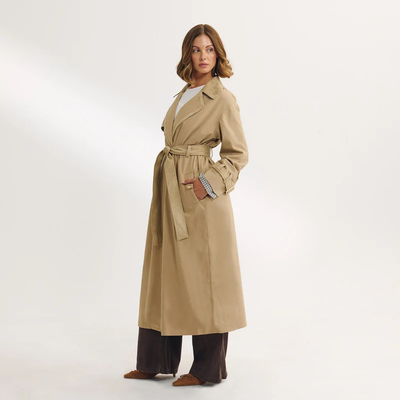 Trenchcoat mit Wildlederbesatz - Sand