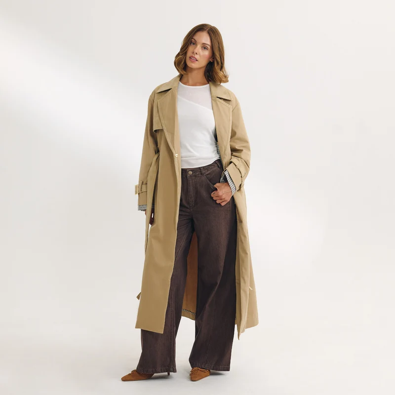 Trenchcoat mit Wildlederbesatz - Sand