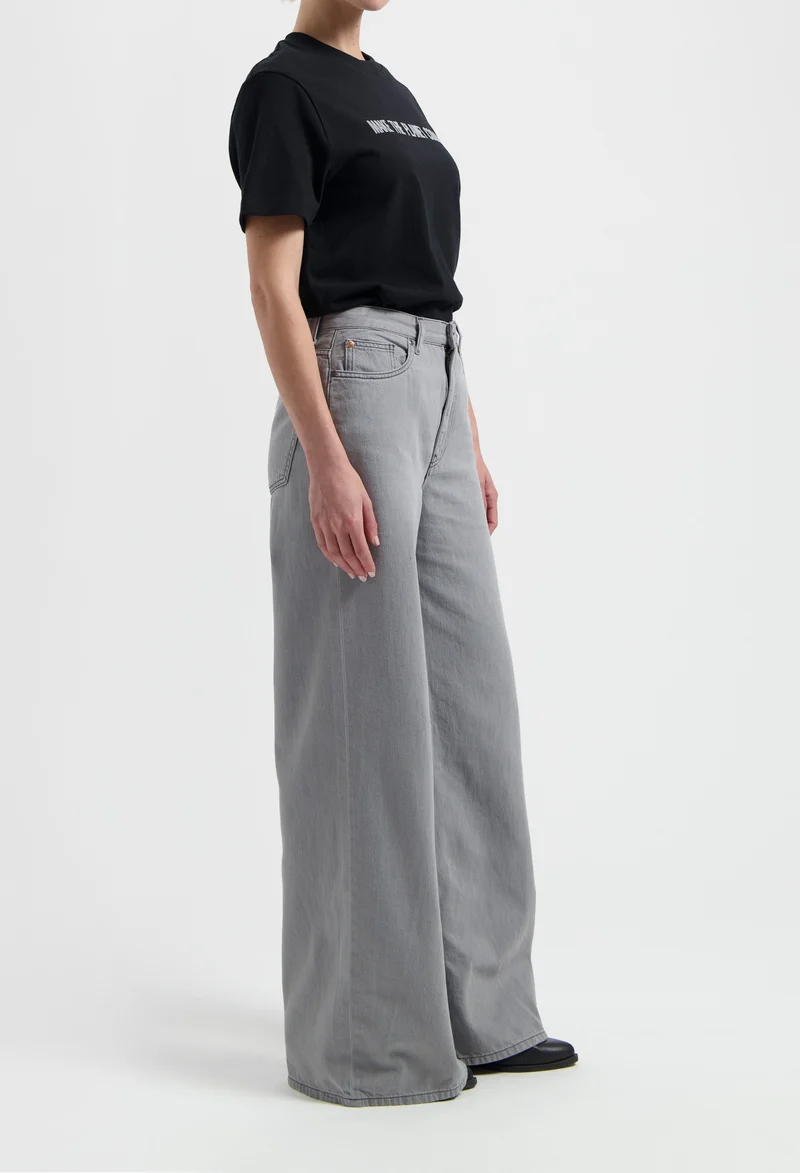 Robin Tee - Black