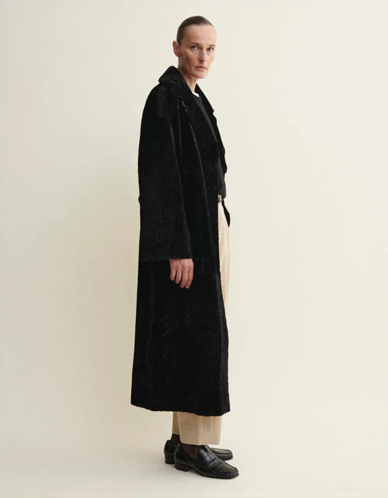 Wende-Shearling-Leder-Mantel Rien mit Bindegürtel