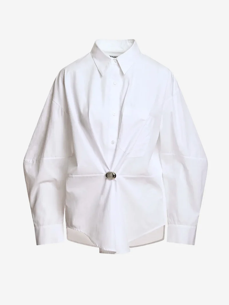 Camicia bianca oversize con spilla