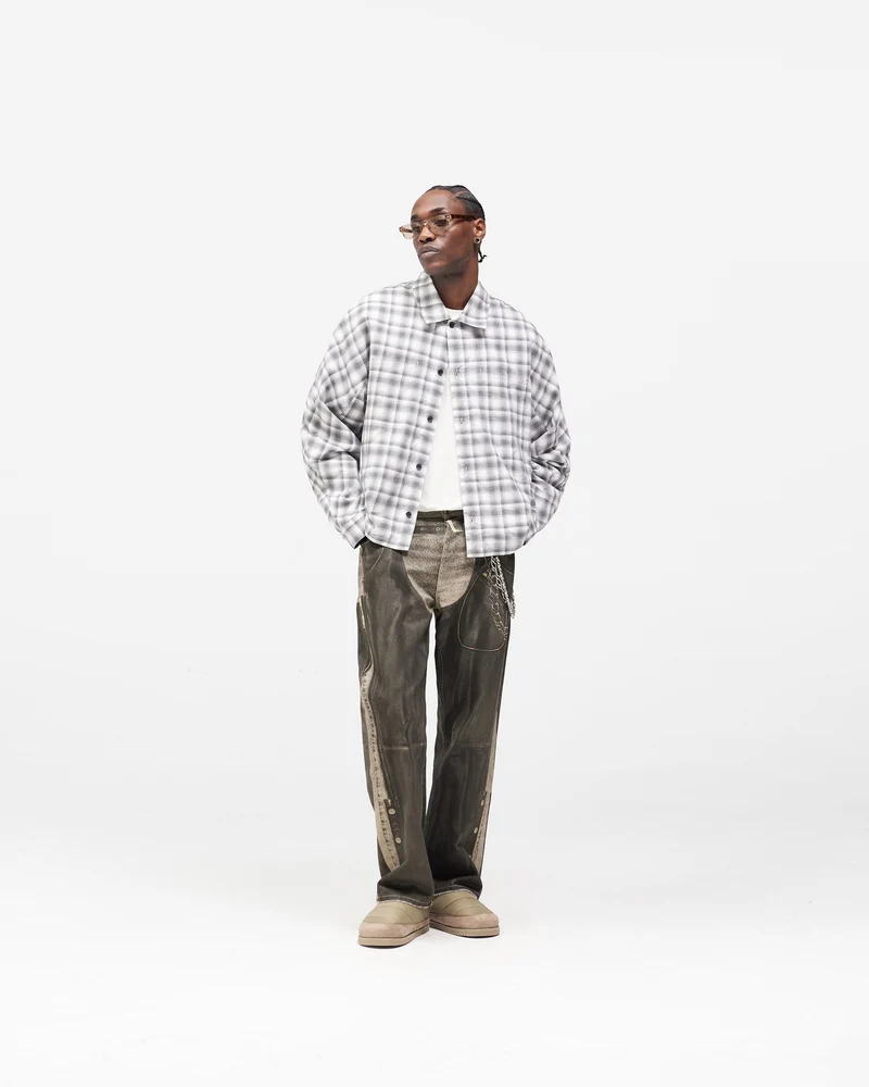 Arch Flannel Shirt - Flat White Jet Black