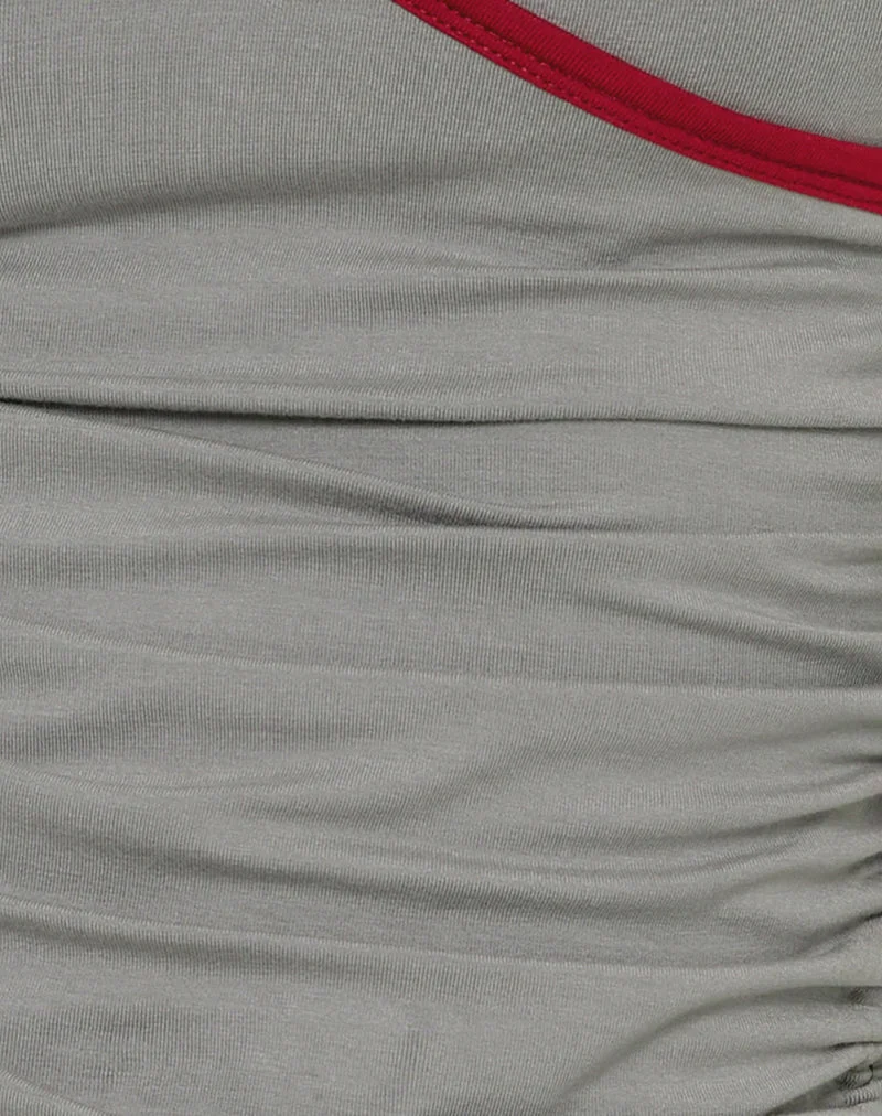 Laird Wrap Top in Grau mit roter Adrenalin-Bindung