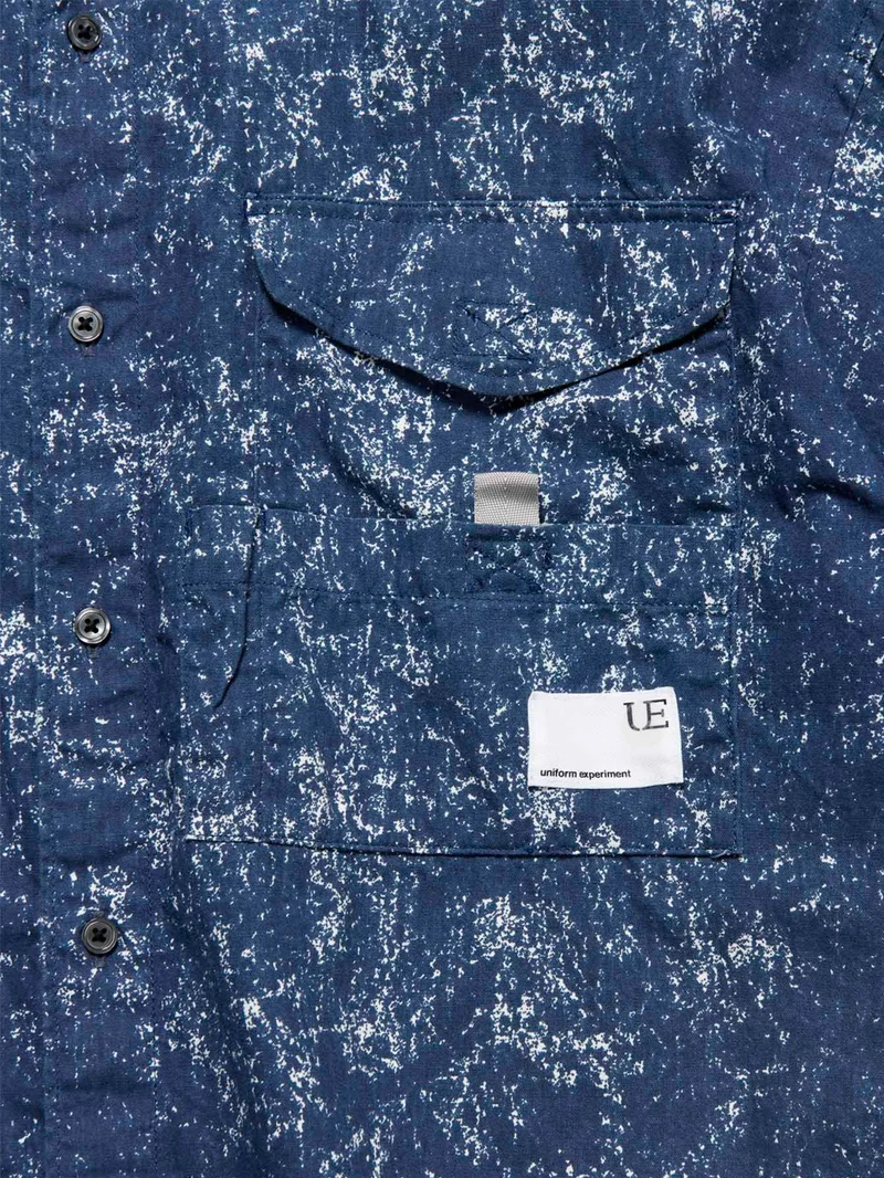 Camicia da pesca indigo con stampa
