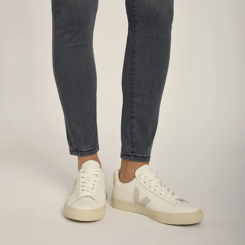 Skinny Orchard Jeans