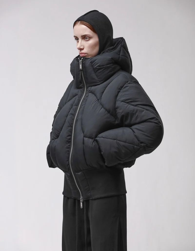 Wattierte Steppjacke mit Kapuze