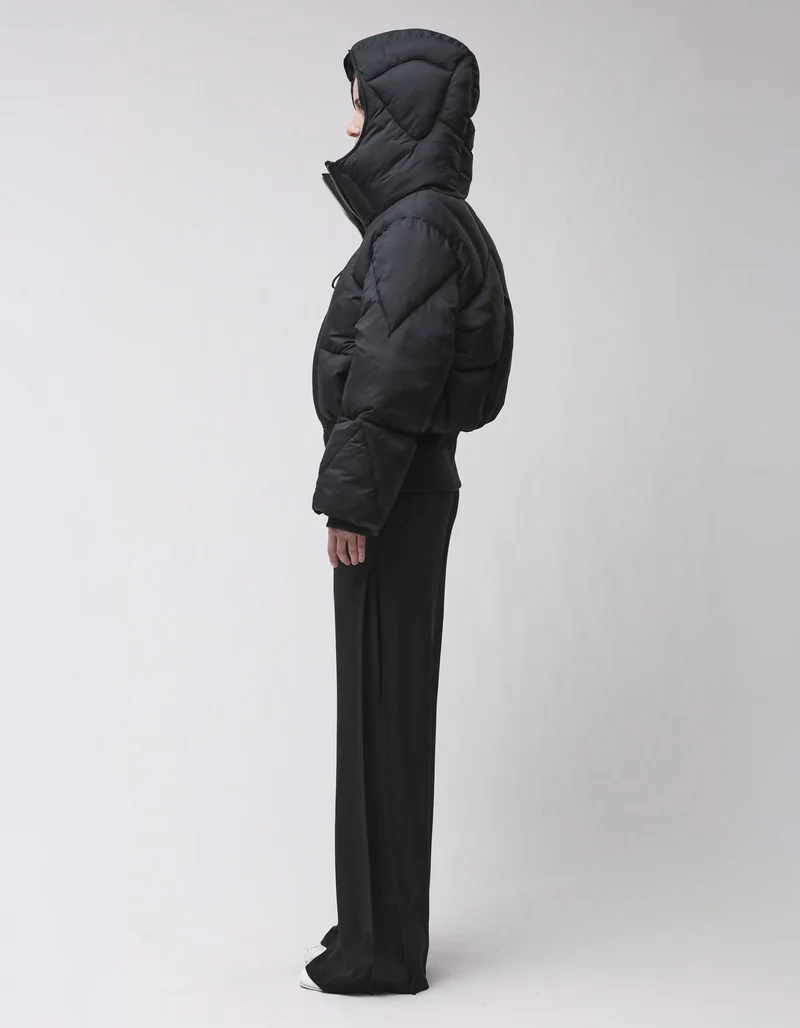 Wattierte Steppjacke mit Kapuze