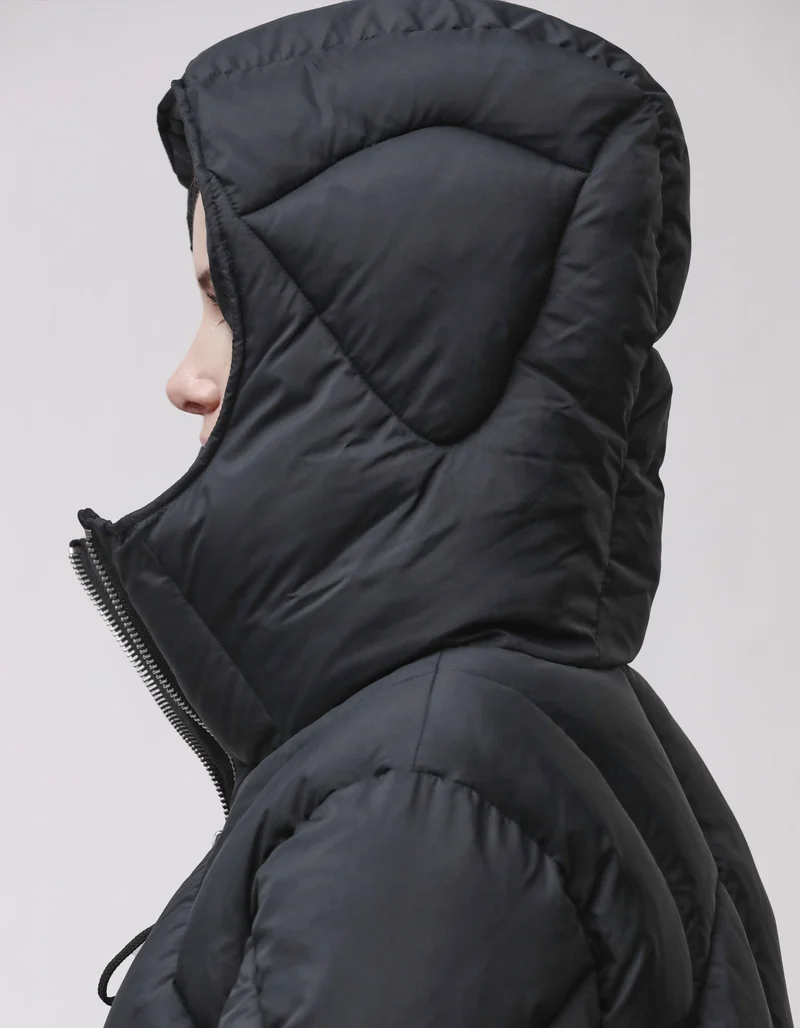 Wattierte Steppjacke mit Kapuze