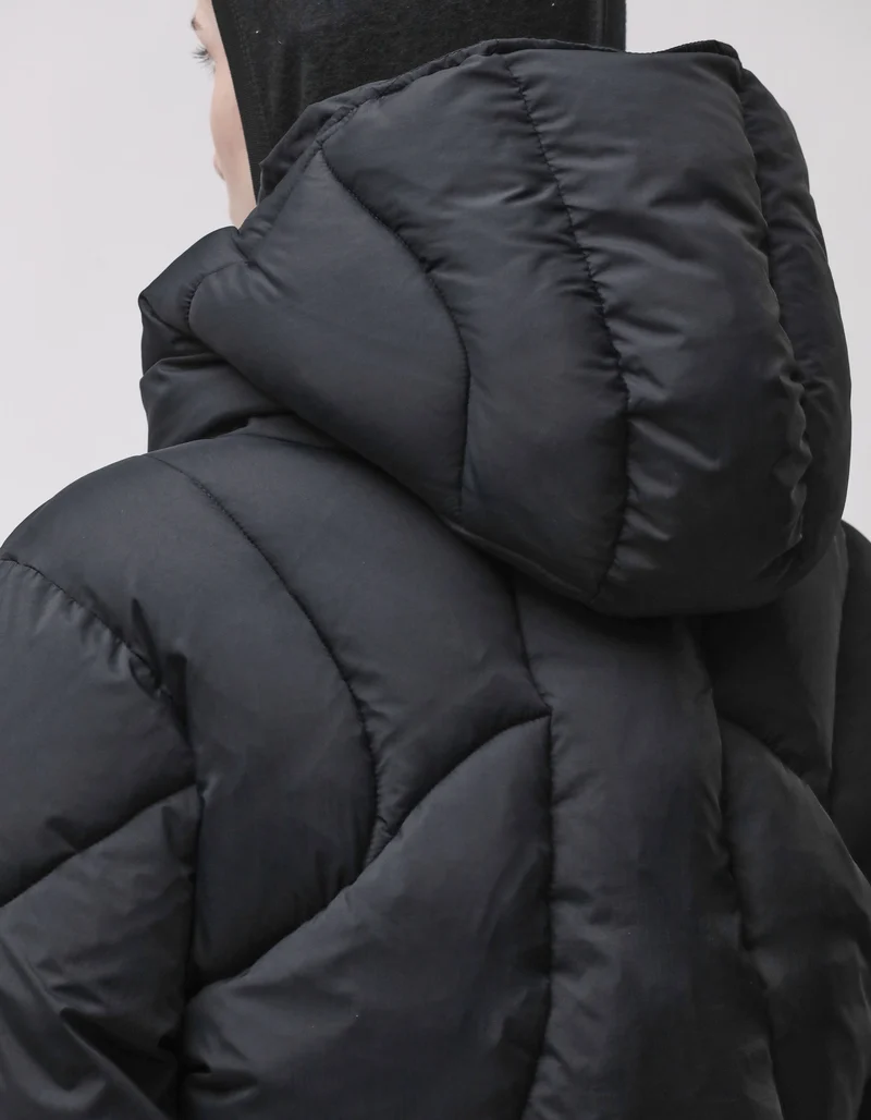 Wattierte Steppjacke mit Kapuze