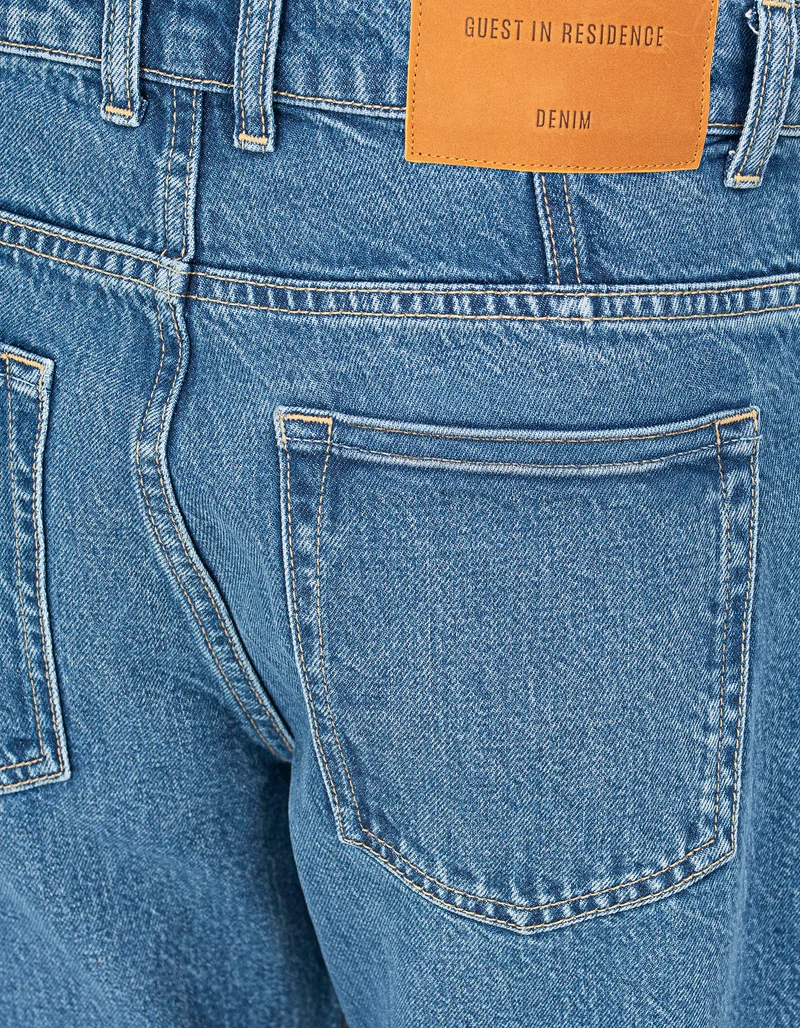 Straight-Leg Jeans Everyday