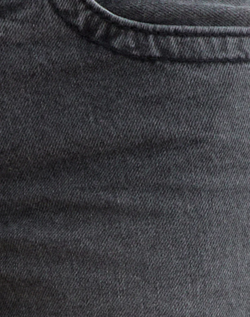 Jeans mit niedriger Leibhöhe und verdrehten Nähten in gewaschenem Schwarzgrau