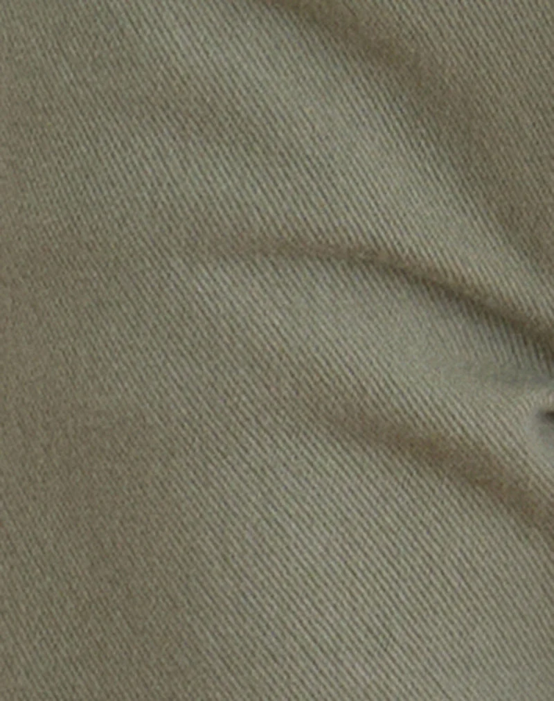Lose sitzende Flare-Jeans mit niedriger Leibhöhe aus Twill in Farn-Grün