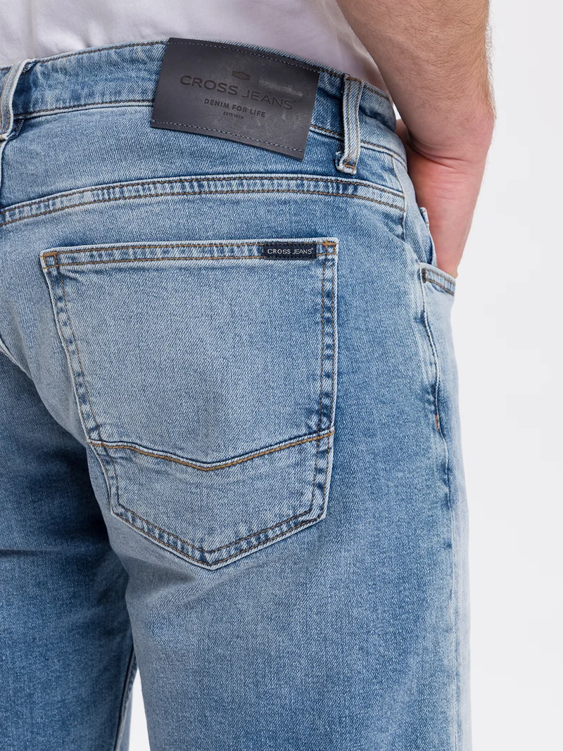 LEOM | HERREN JEANS SHORTS