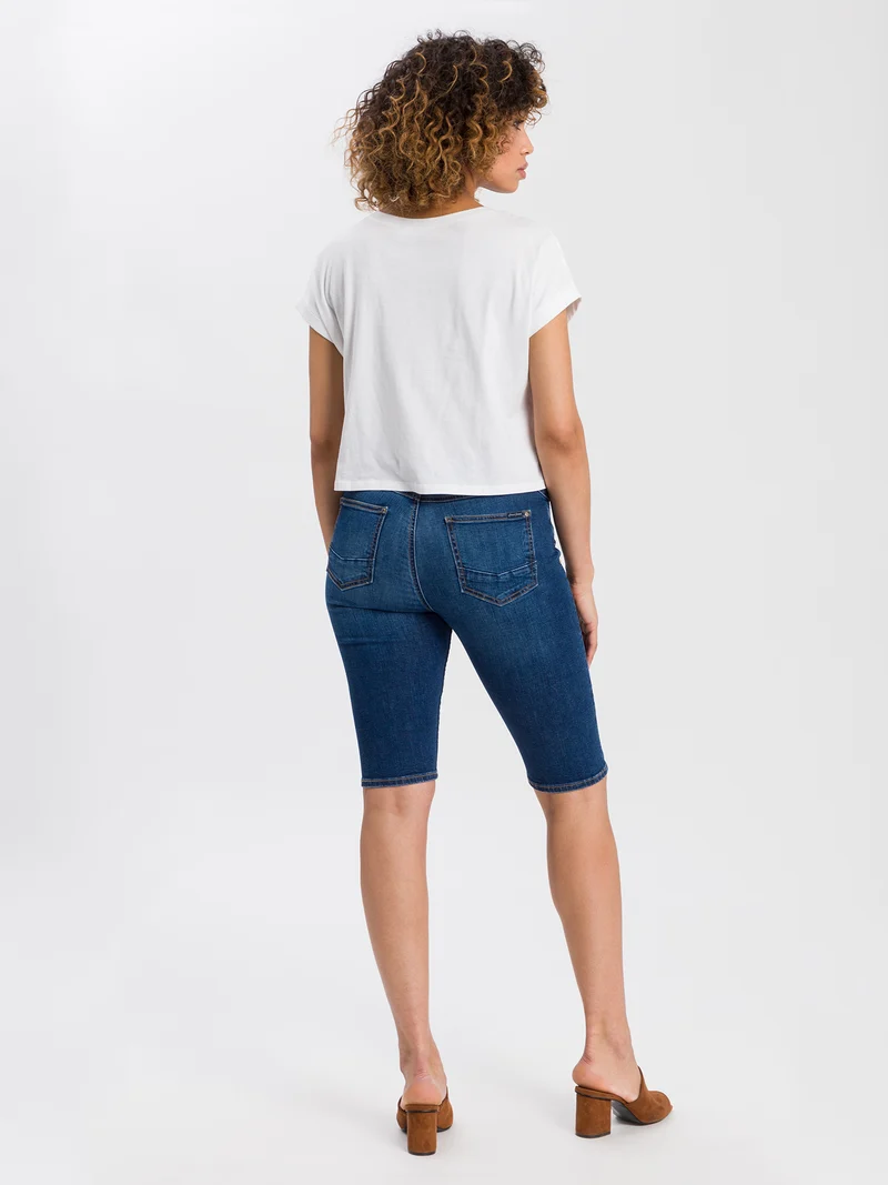 AVRIL | DAMEN JEANS SHORTS